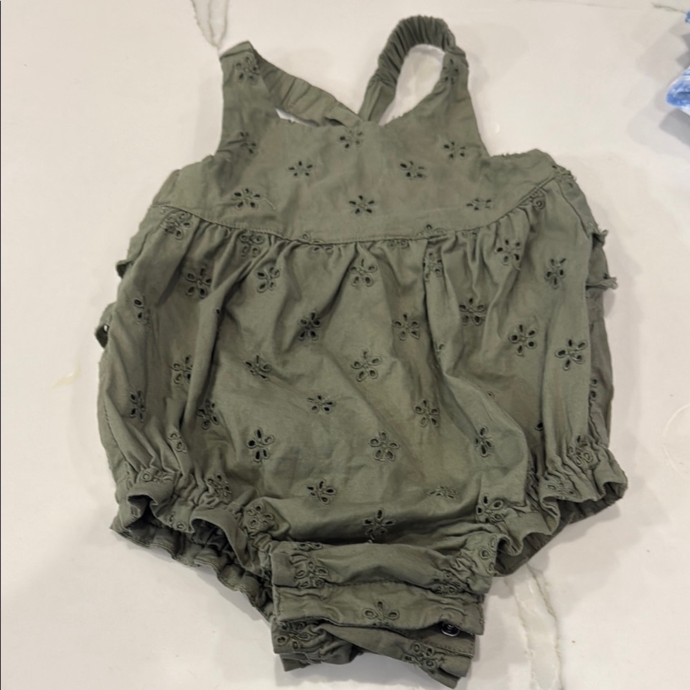 Baby Gap 3-6 Olive Green Eyelet Baby Romper